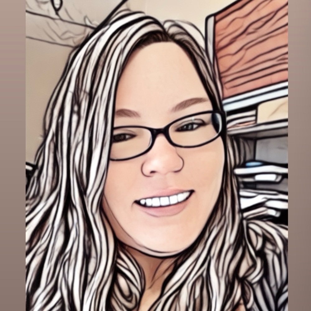Meet your Posher, Alyson